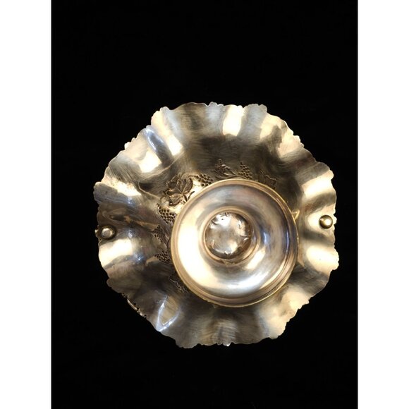 Antique Ornate Silver-Plated Pedestal Basket With Floral & Grapevine Design Scal - Picture 8 of 11